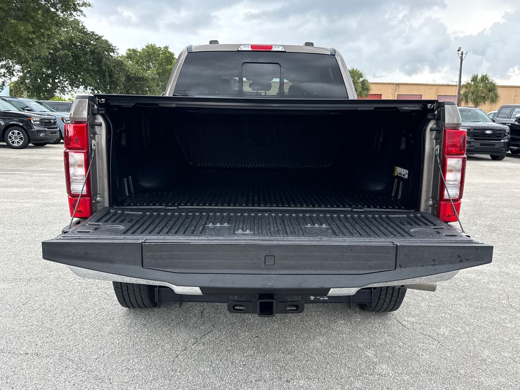 Certified Used 2020 Gray Ford Lariat image 31