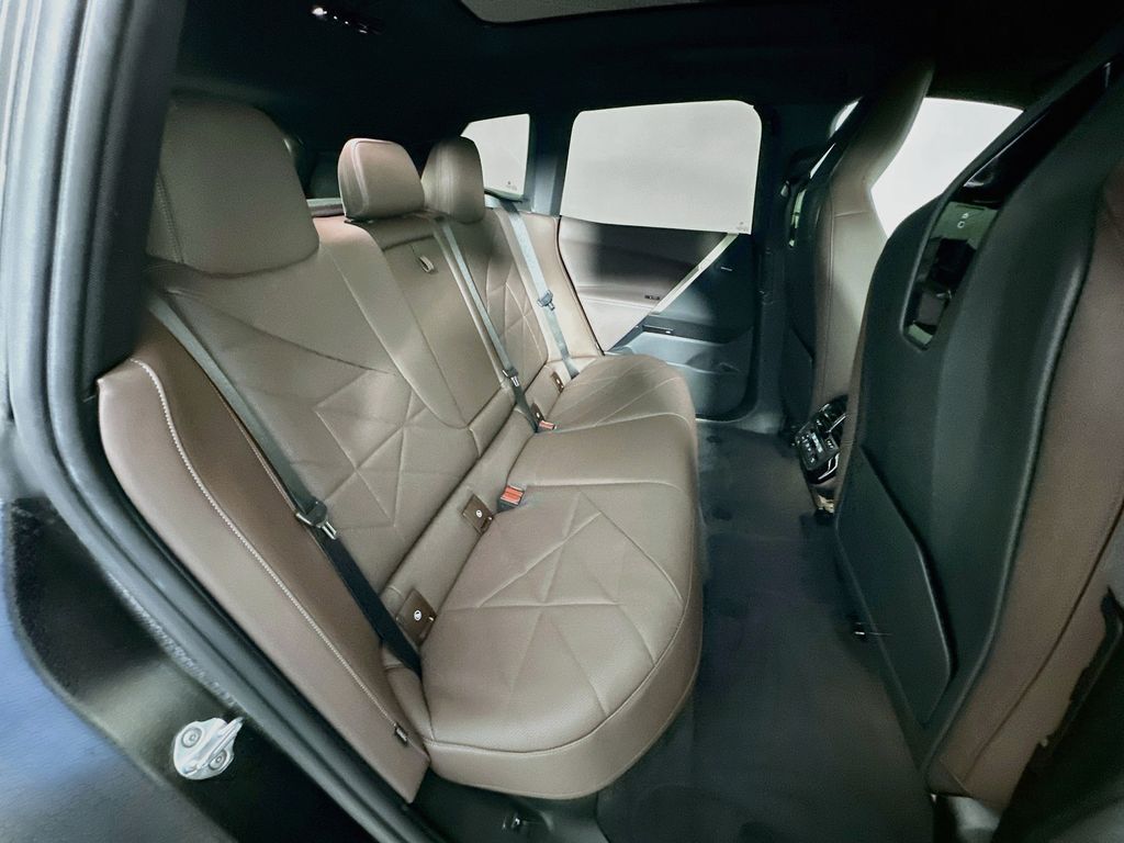 Thumbnail: 2024 BMW iX - 27