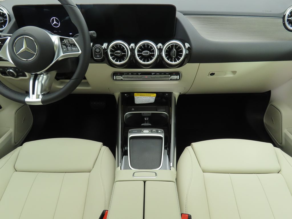 Thumbnail: 2026 Mercedes-Benz GLA - 13