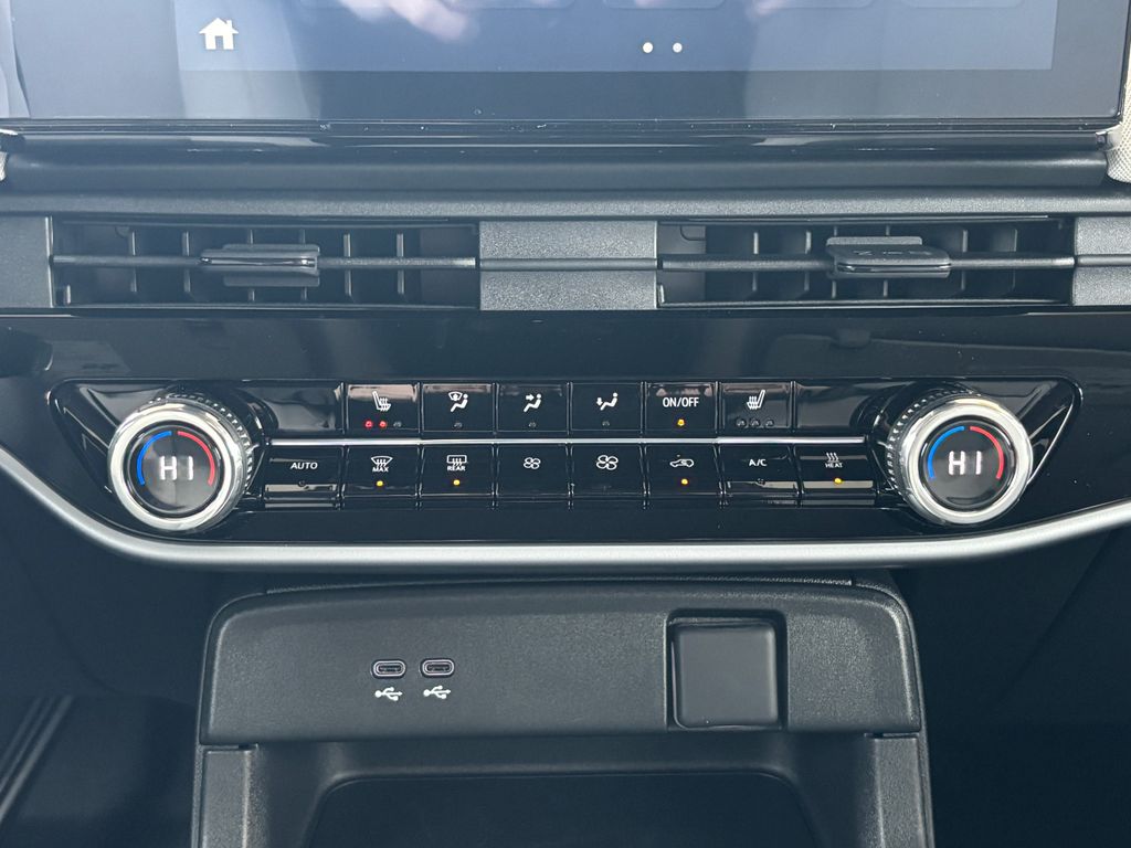 Thumbnail: 2025 Honda Prologue - 15