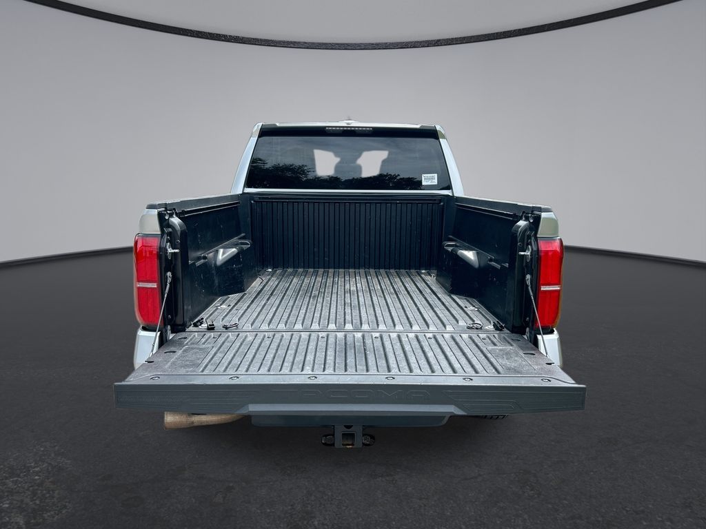Thumbnail: 2024 Toyota Tacoma - 31