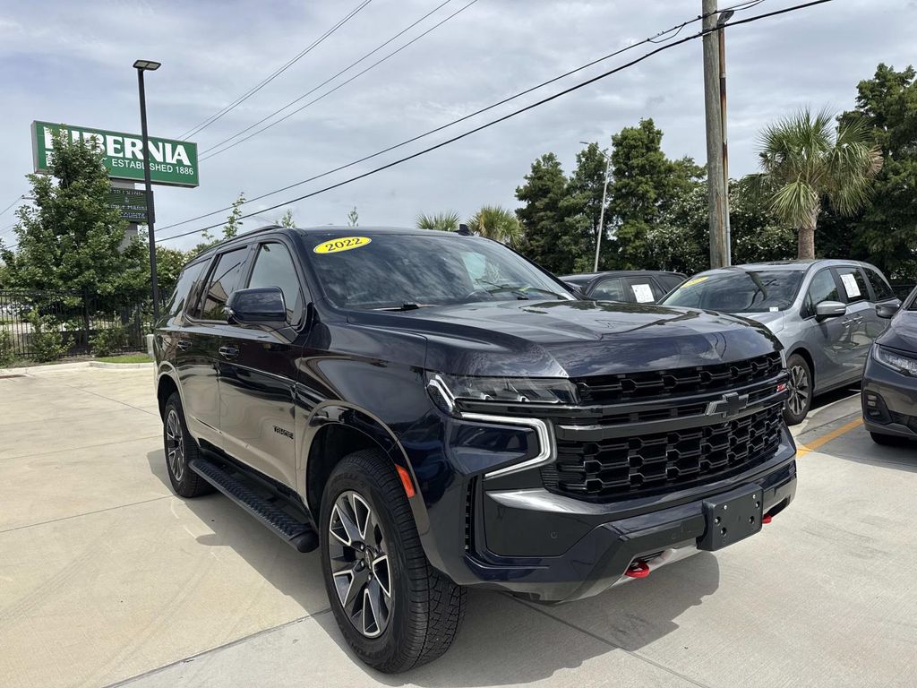 Used 2022 Blue Chevrolet Z71 image 3