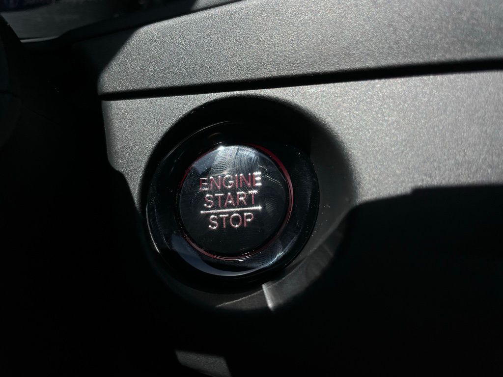 2025 Honda Accord SE 21