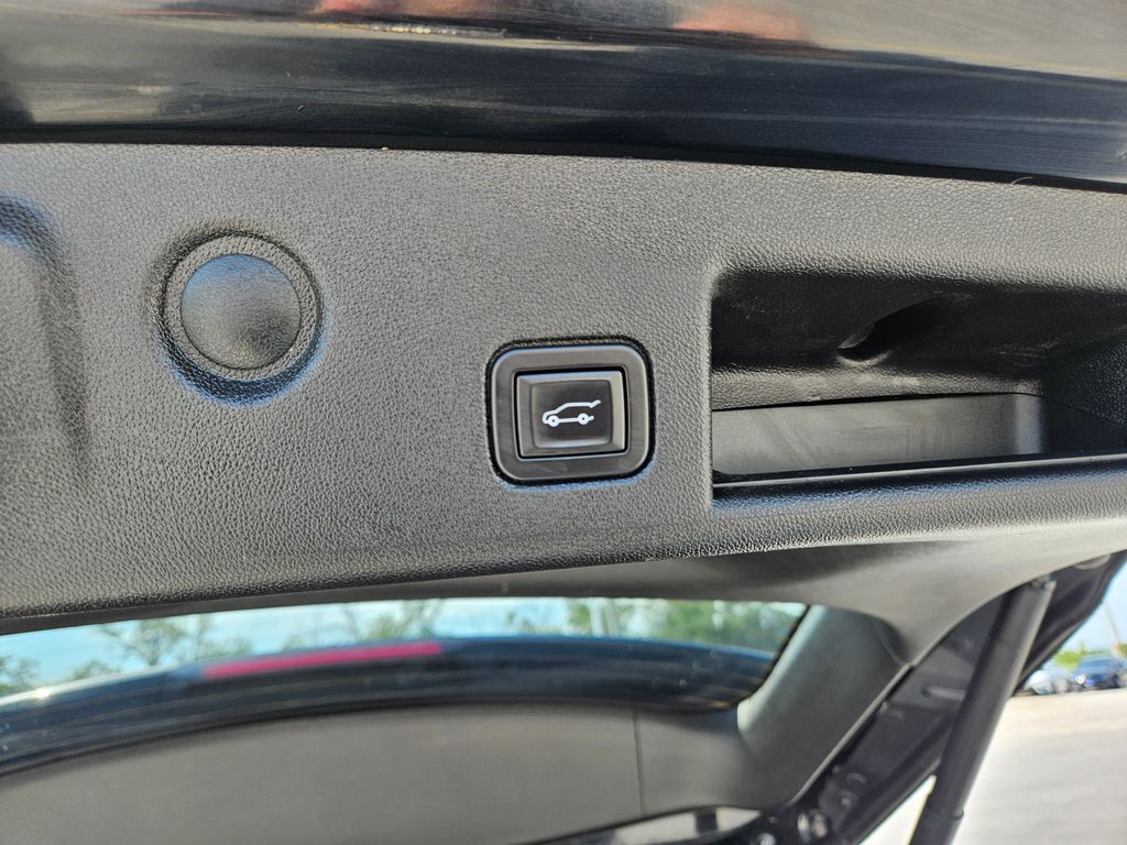 Used 2020 Chevrolet Equinox SUV