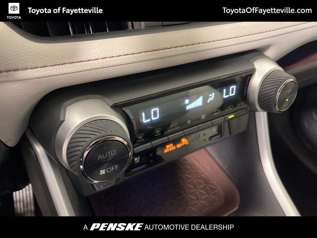 Thumbnail: 2024 Toyota RAV4 - 32