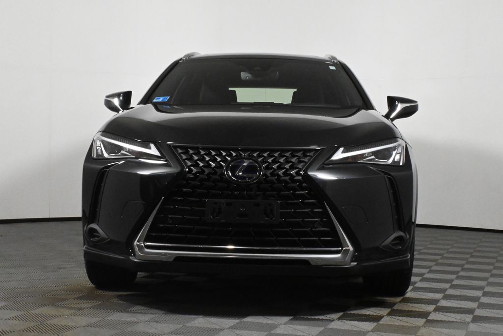 Thumbnail: 2020 Lexus UX - 10