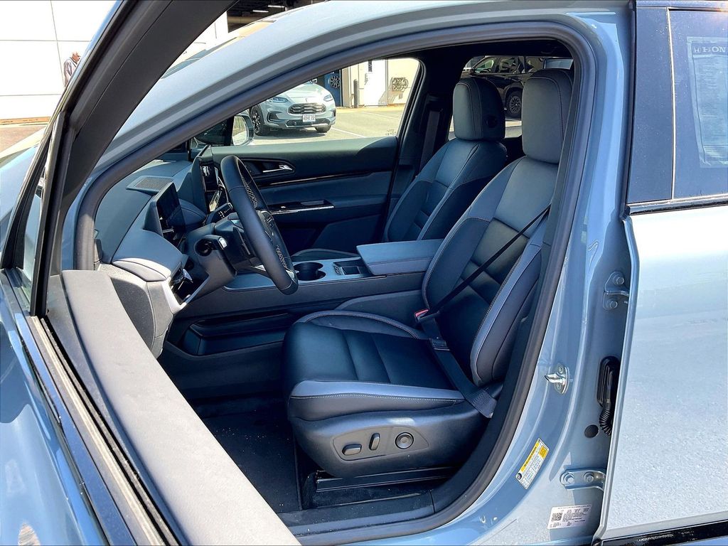 2026 Honda Prologue — photo 11