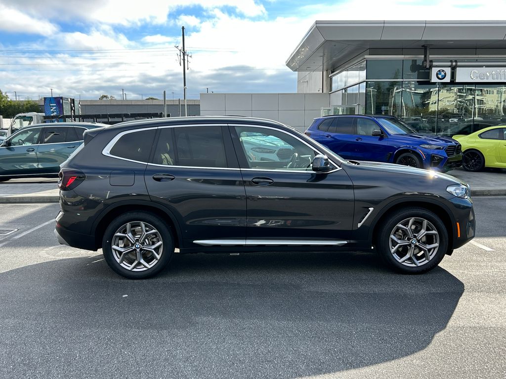Thumbnail: 2023 BMW X3 - 6