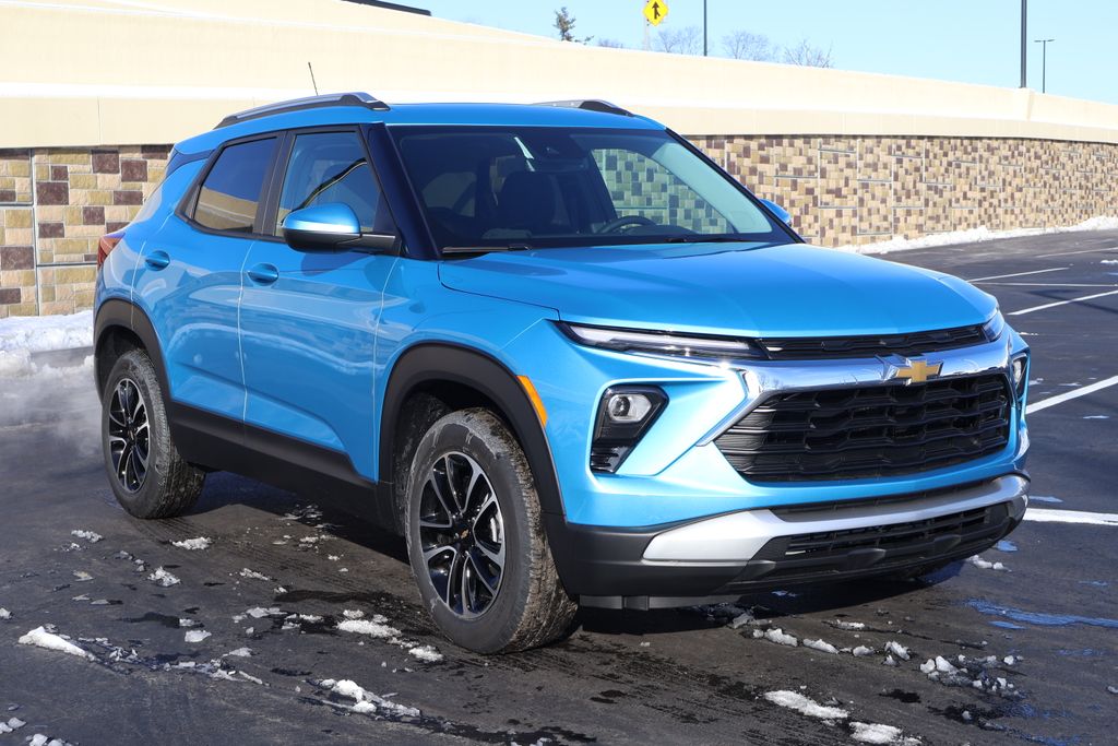 Thumbnail: 2026 Chevrolet TrailBlazer - 10
