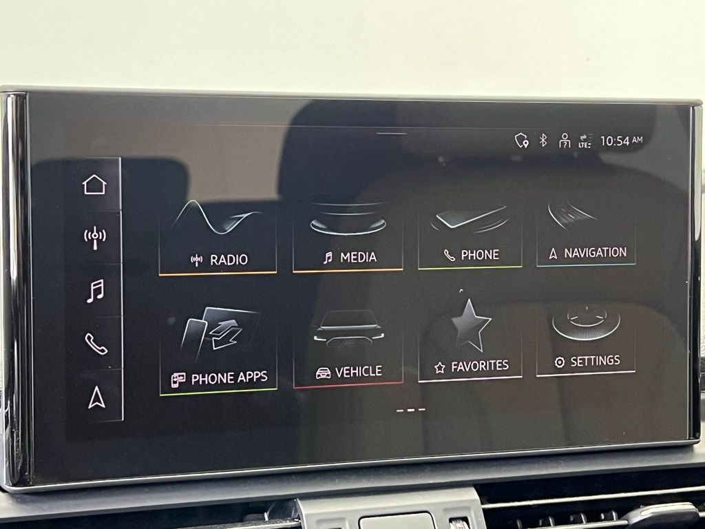 Thumbnail: 2023 Audi Q5 - 12