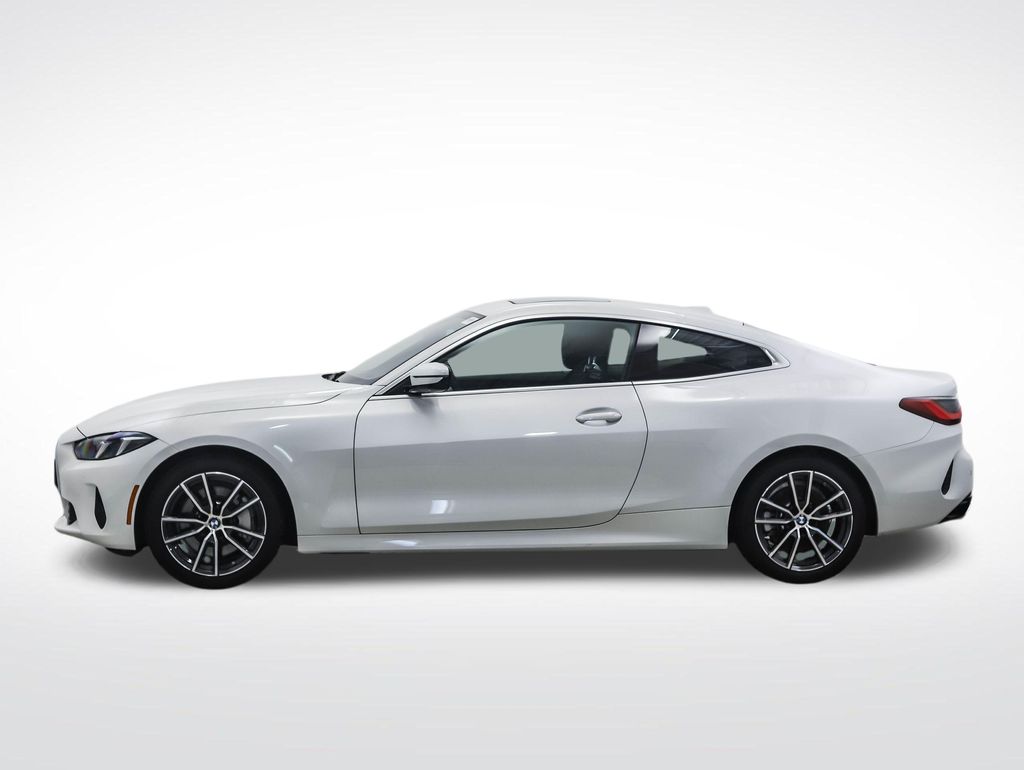 Thumbnail: 2026 BMW 4 Series - 2