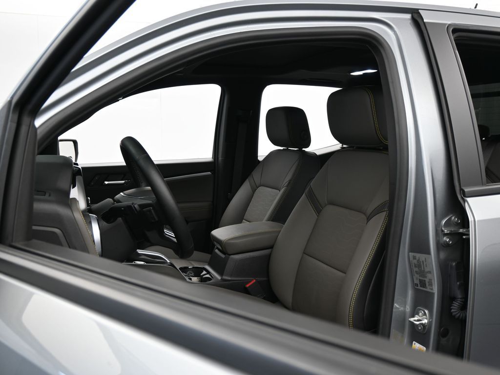 Used 2025 Sterling Gray Metallic Chevrolet ZR2 image 10