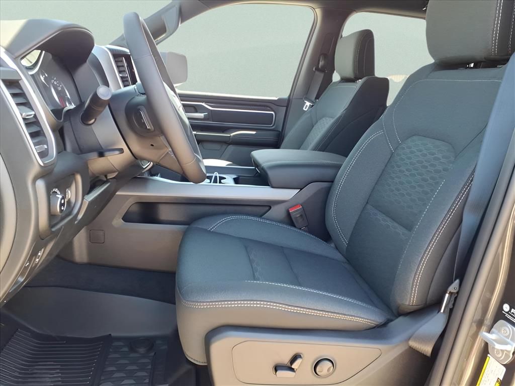 2026 RAM 1500 Big Horn/Lone Star - Photo 9