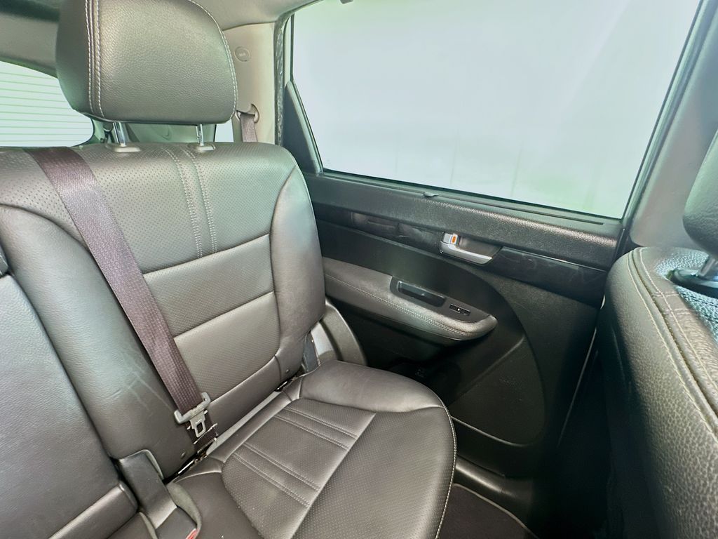 Used 2014 Silver Kia SX image 14