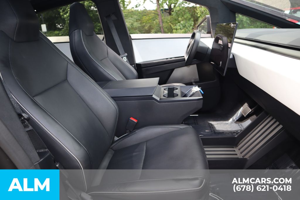 Used 2024 Silver Tesla Base image 28