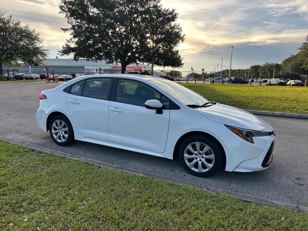 Thumbnail: 2024 Toyota Corolla - 7