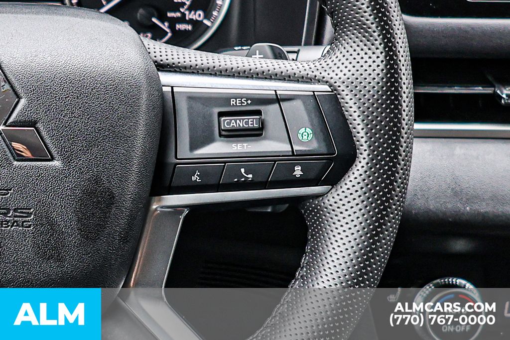 Used 2025 Silver Mitsubishi SE image 37