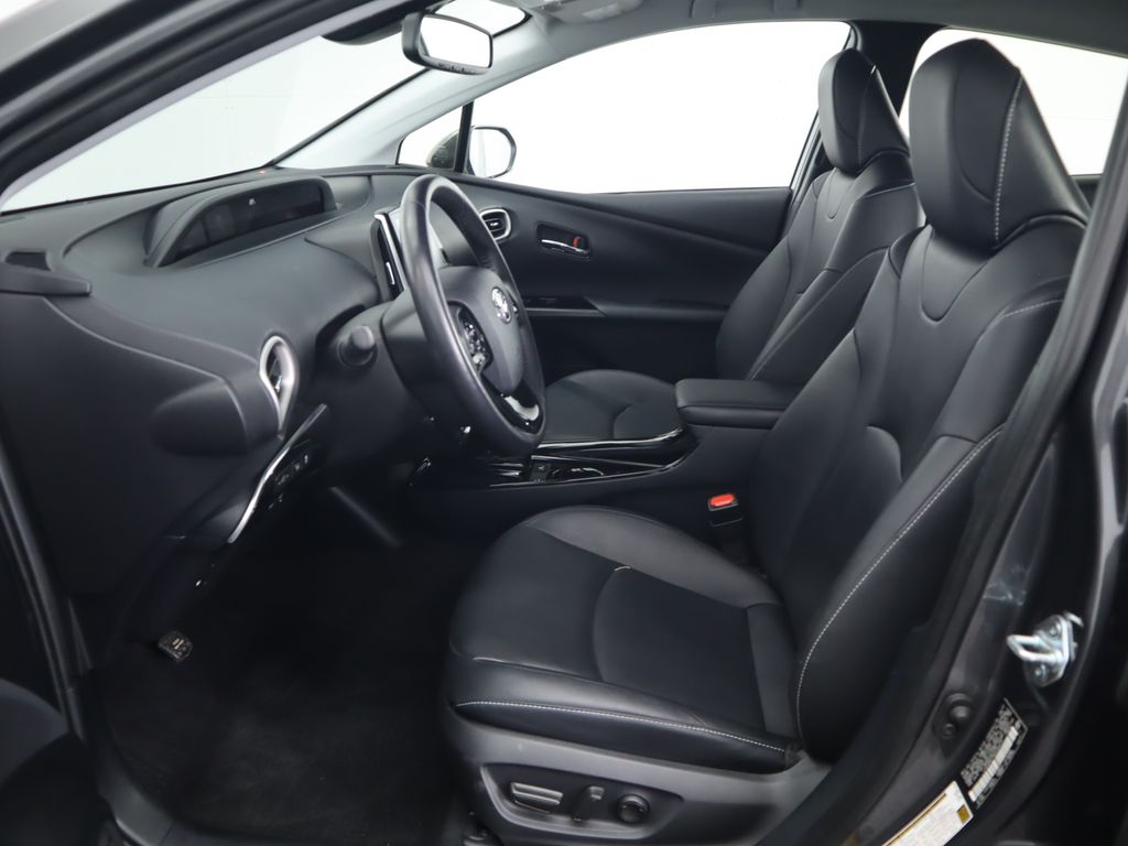 Thumbnail: 2021 Toyota Prius Prime - 20