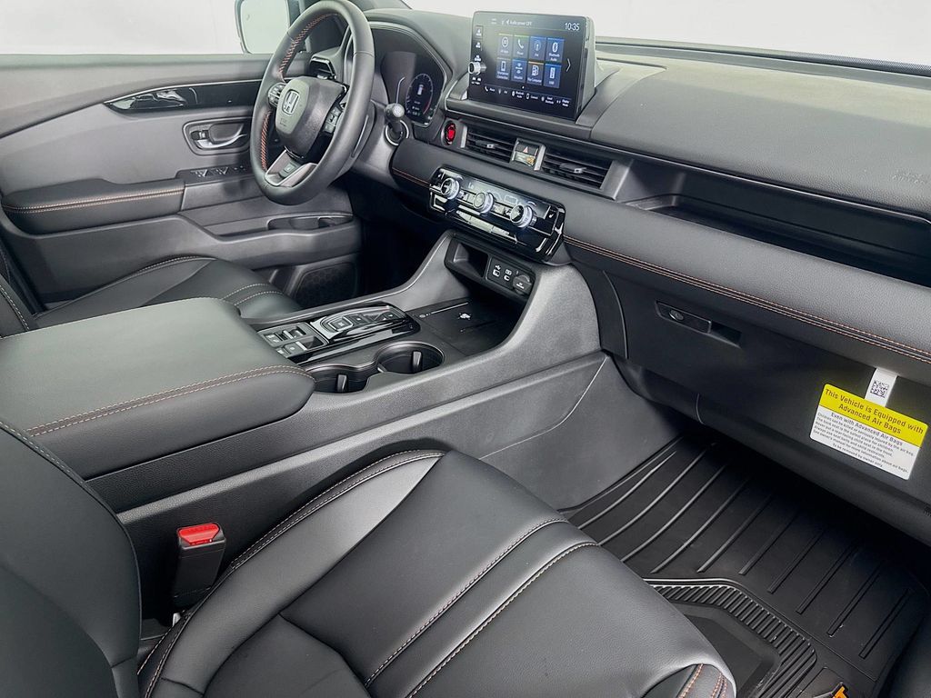 New Car 2025 Honda Pilot  Black Edition For Sale Under $60,000 In Austin, Texas