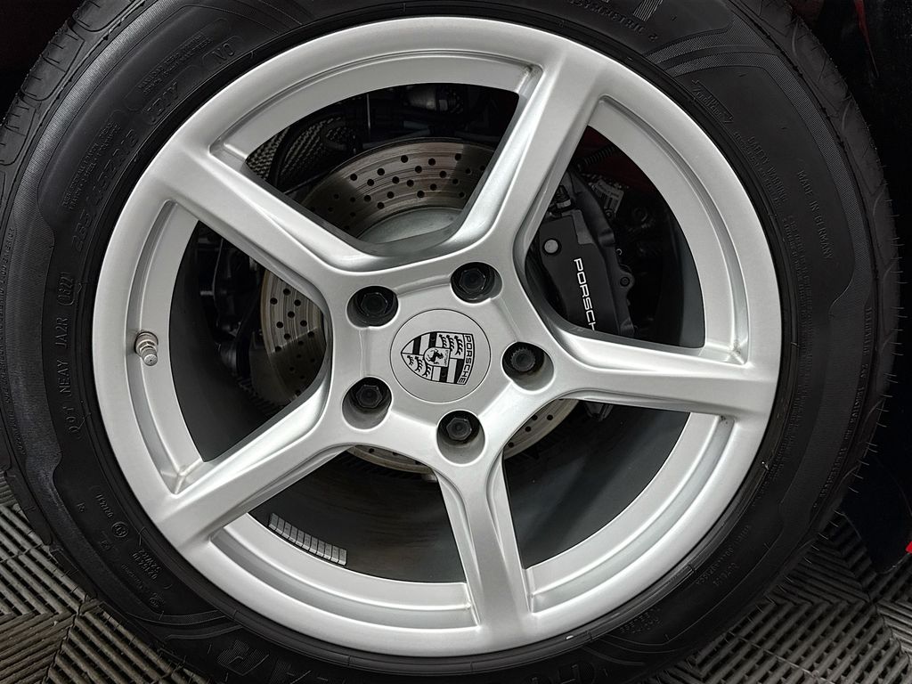 Thumbnail: 2022 Porsche 718 Boxster - 30