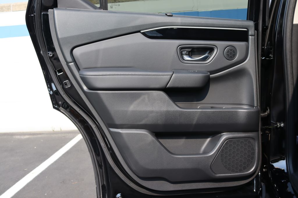 Thumbnail: 2025 Honda Pilot - 9