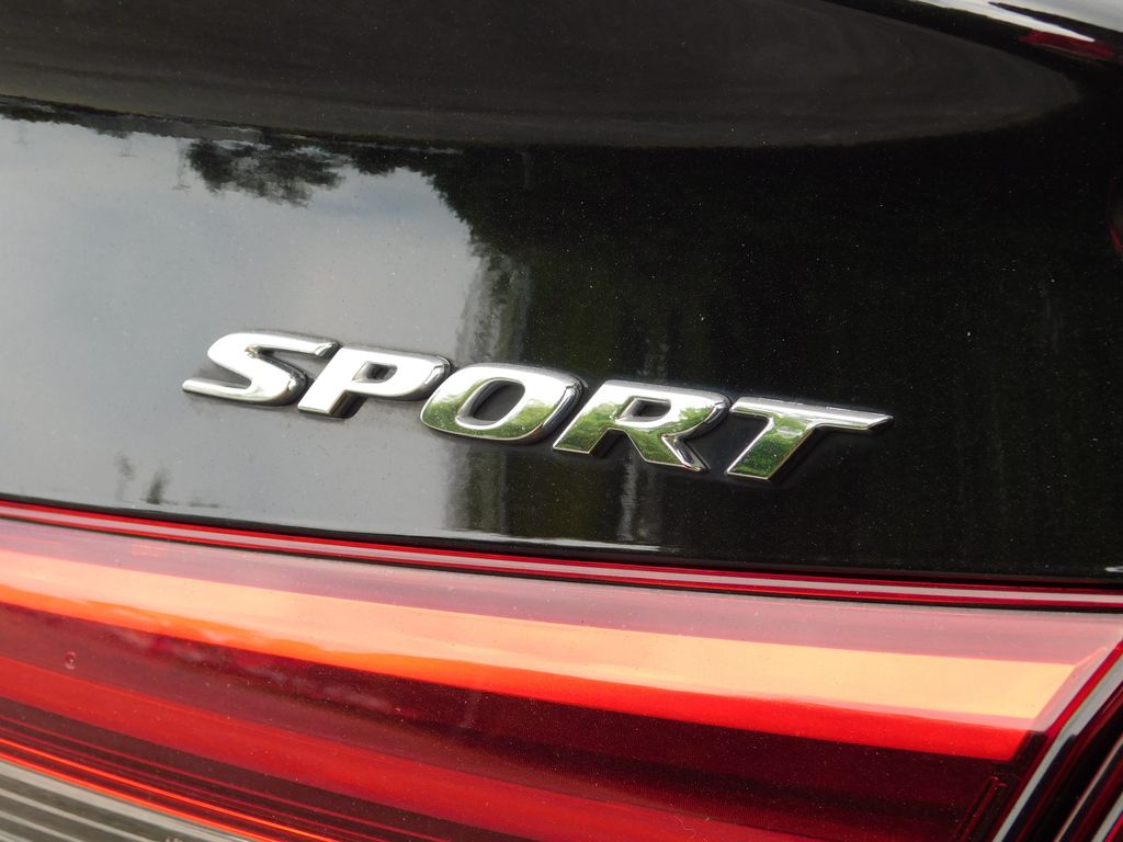2022 Honda Civic Sport 8