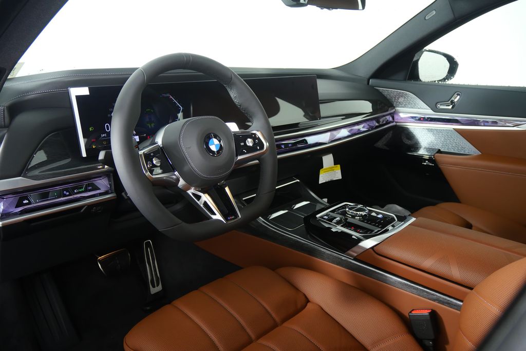 Thumbnail: 2026 BMW 7 Series - 14