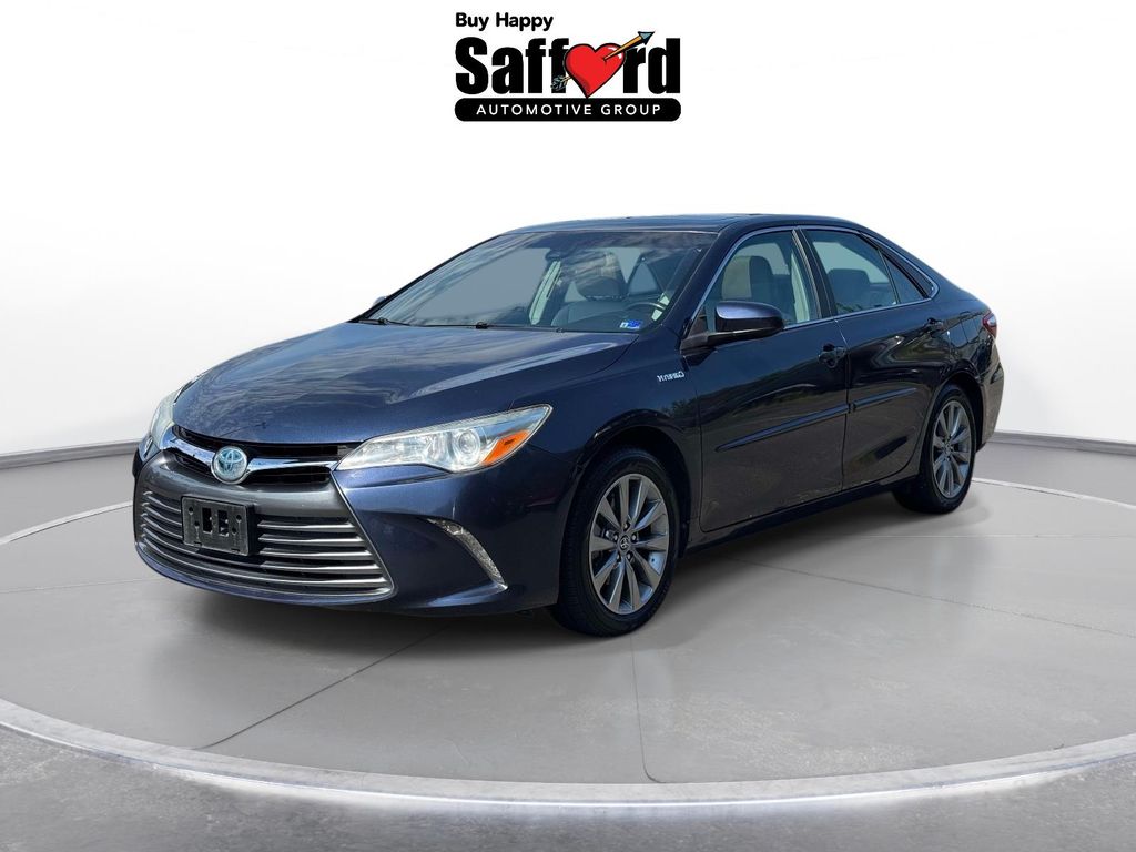 2017 Toyota Camry Hybrid XLE