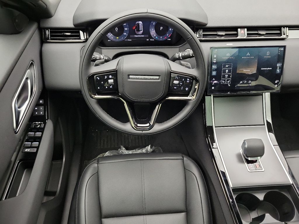 2025 Land Rover Range Rover Velar Dynamic SE 7