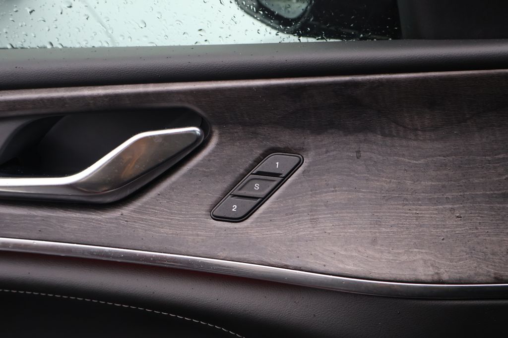 Thumbnail: 2024 Jeep Grand Cherokee - 17