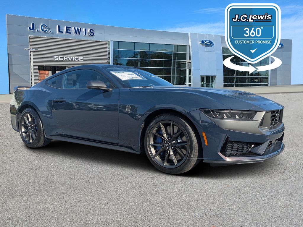 2025 Ford Mustang Dark Horse Fastback