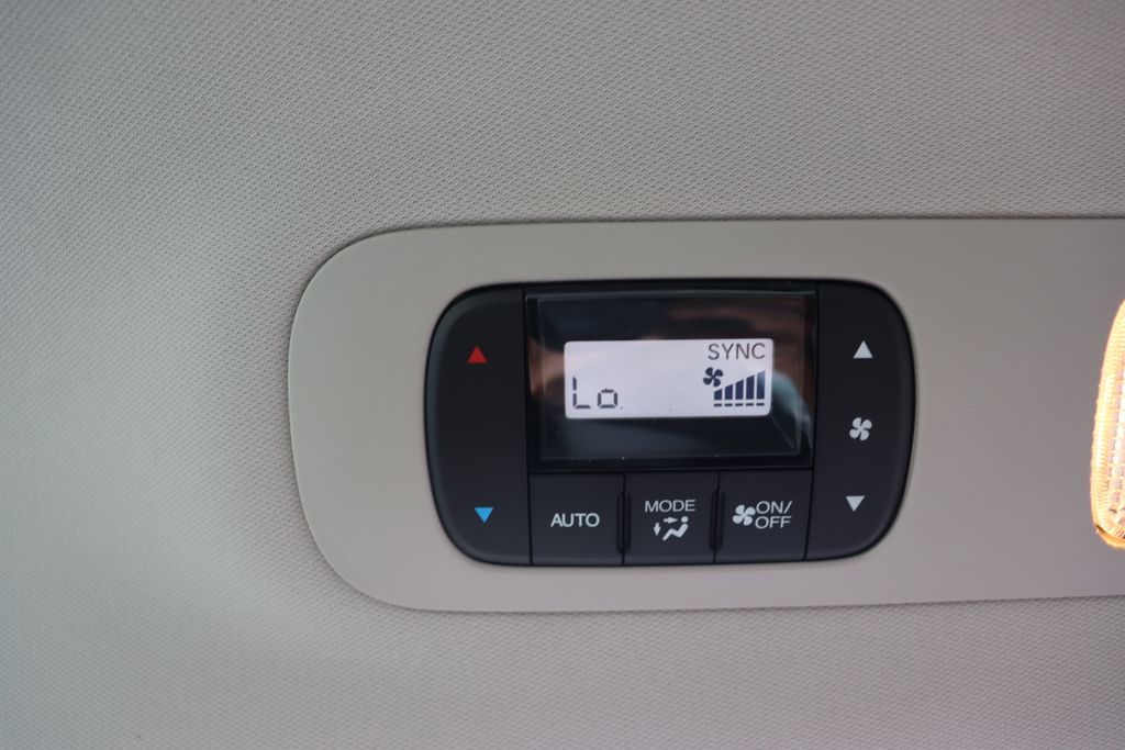 Thumbnail: 2026 Honda Odyssey - 16