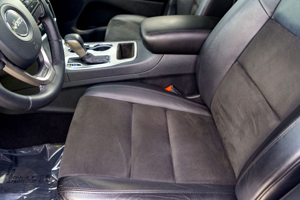 Used Car 2020 Jeep Grand Cherokee  Altitude For Sale Under $25,000 In Taylor, Texas