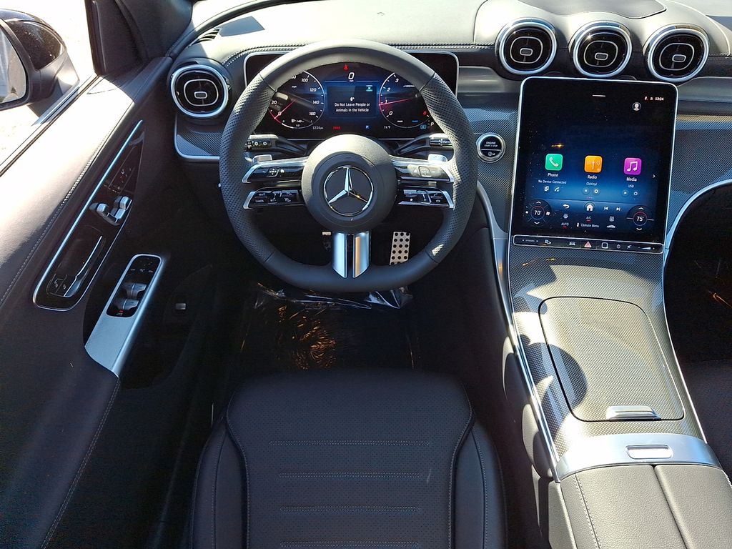 Thumbnail: 2026 Mercedes-Benz GLC - 7