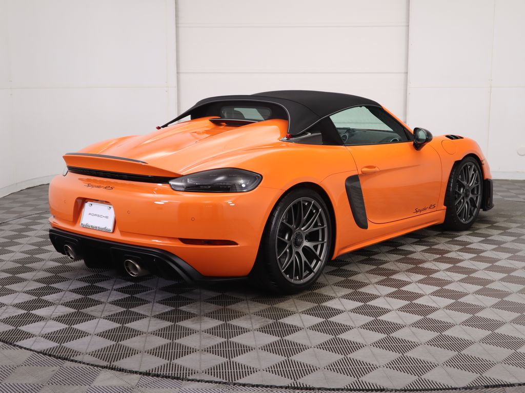 Thumbnail: 2025 Porsche  - 7