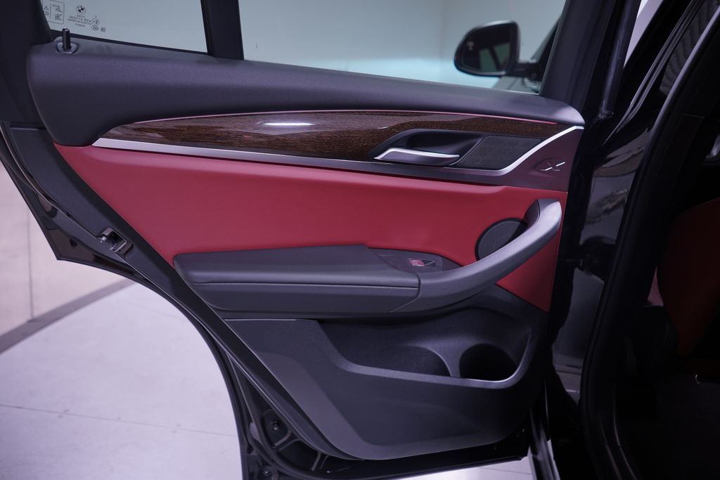 Thumbnail: 2022 BMW X3 - 15