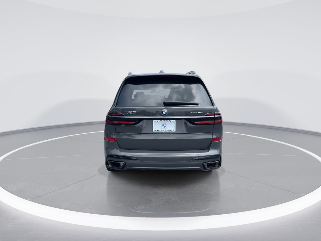Thumbnail: 2026 BMW X7 - 7