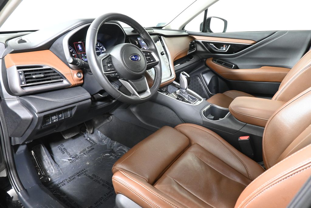 2022 Subaru Outback Touring 12