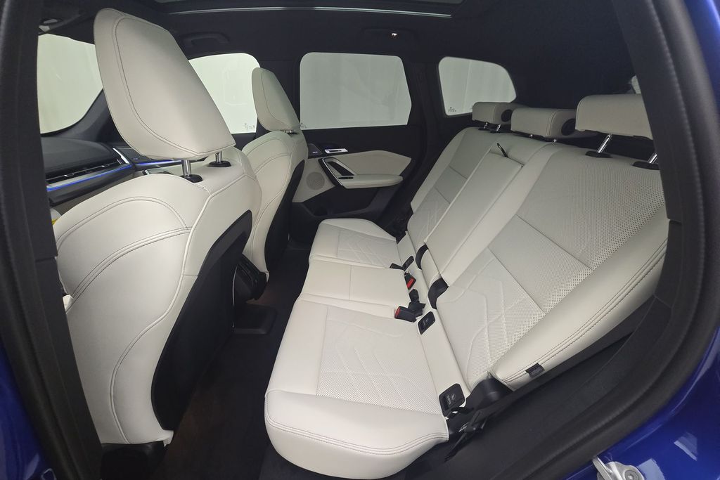 2026 Bmw X1 M35i photo 20
