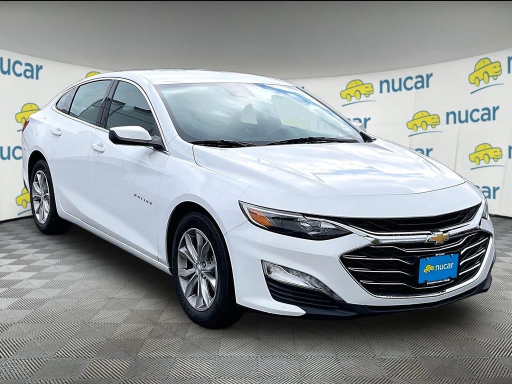 Summit White 2024 Chevrolet Malibu Sedan Front-Wheel Drive Continuously Variable Transmission