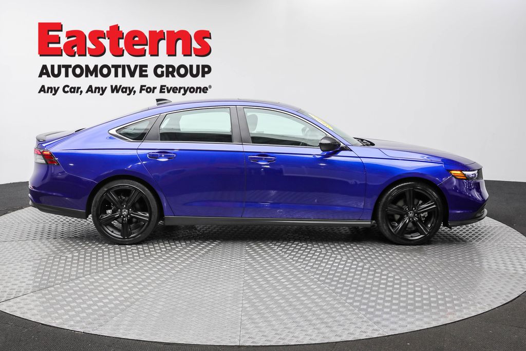 Used 2025 Blue Honda Sport image 4
