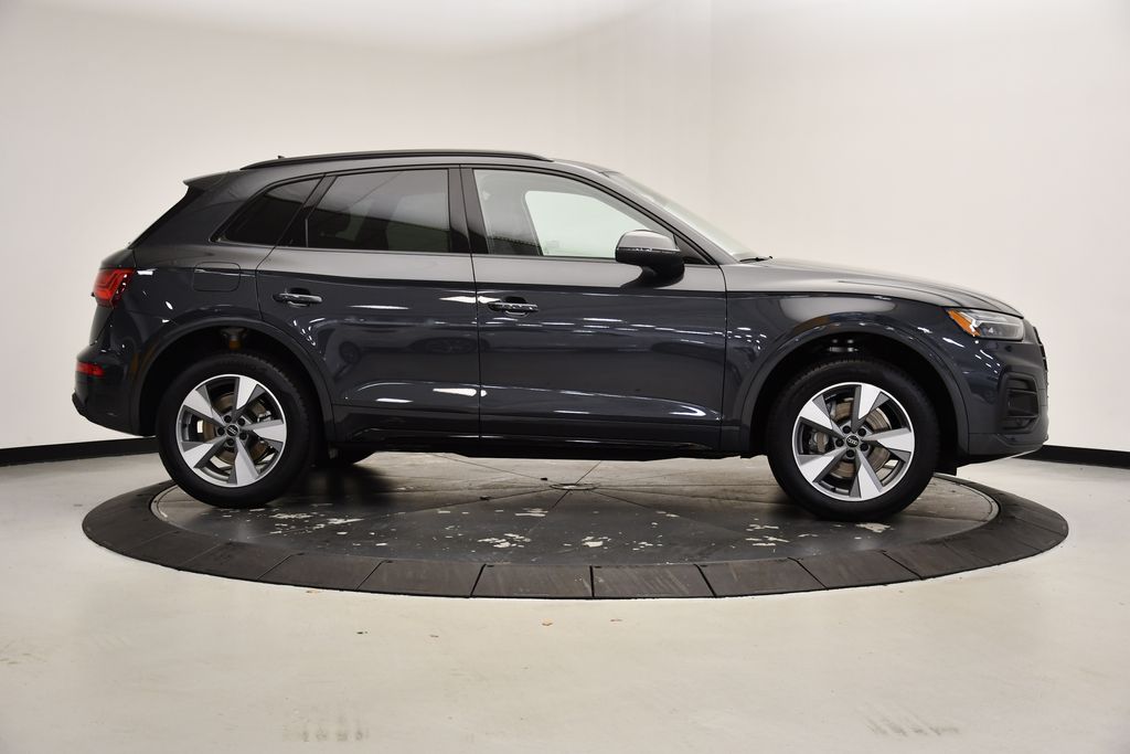 2025 Audi Q5  6