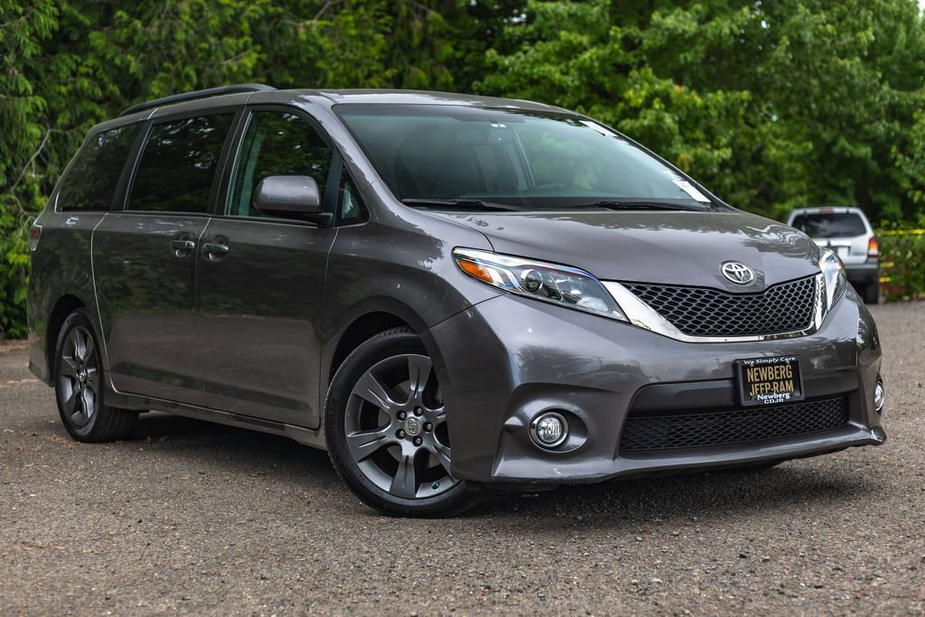 Predawn Gray Mica 2016 Toyota Sienna Minivan Front-Wheel Drive 6-Speed Automatic Overdrive