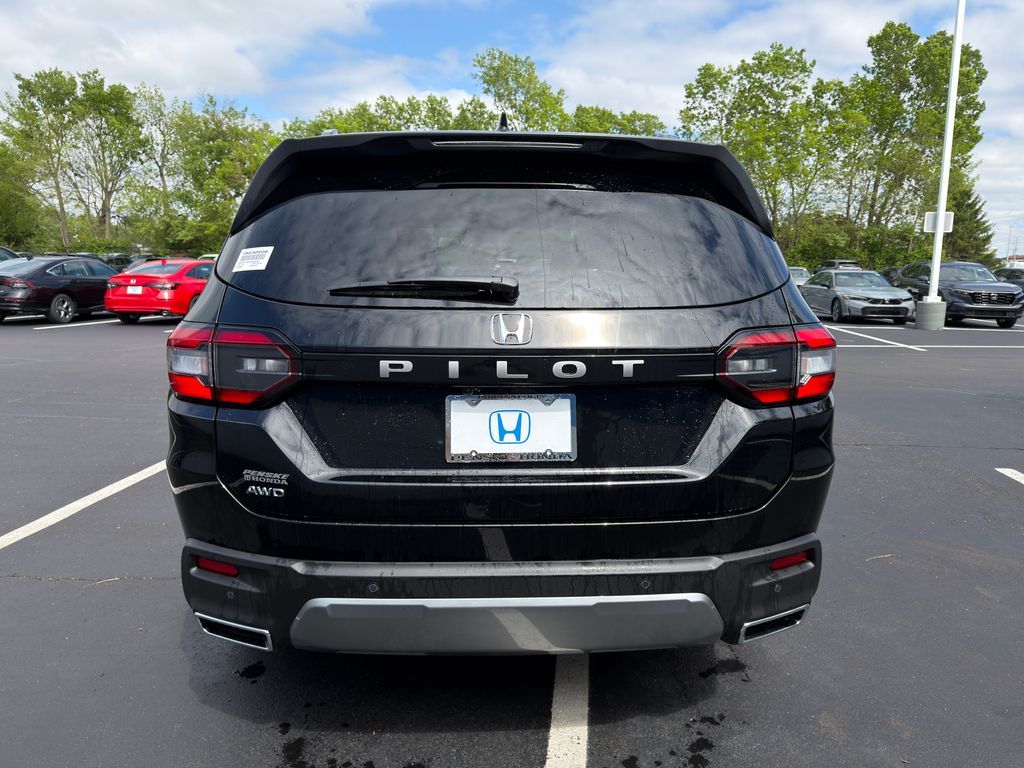 Thumbnail: 2026 Honda Pilot - 4