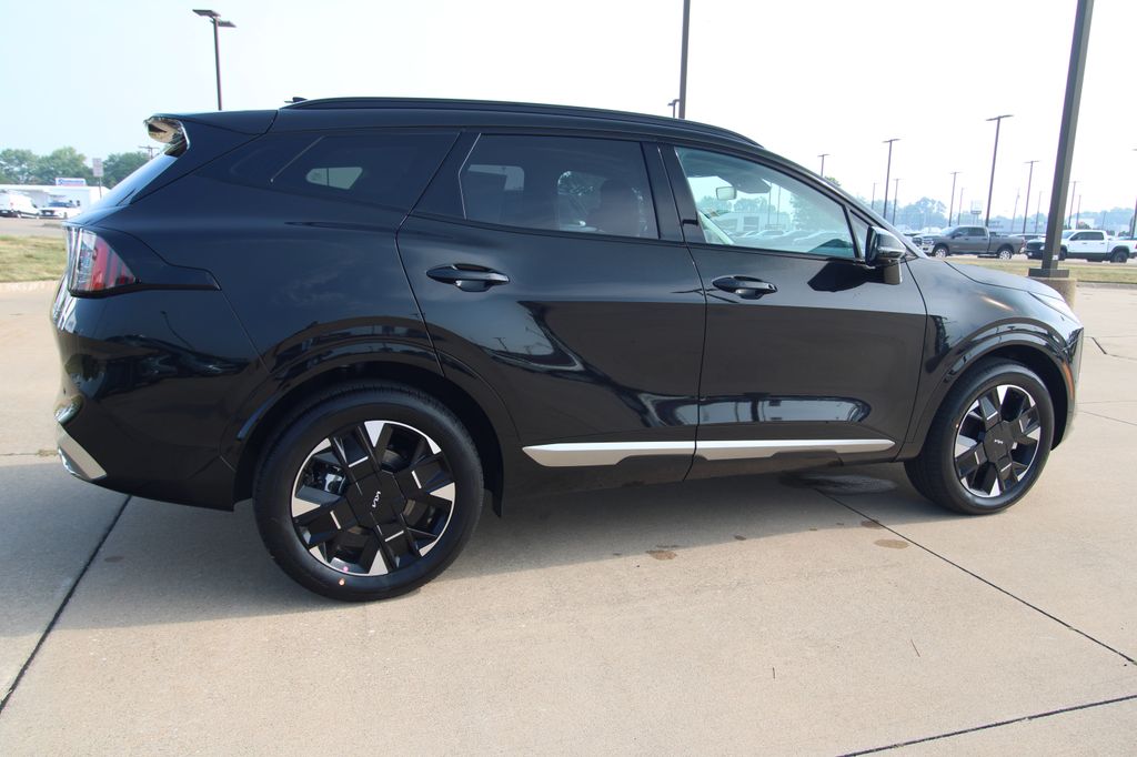 New 2027 Kia Sportage Hybrid SUV