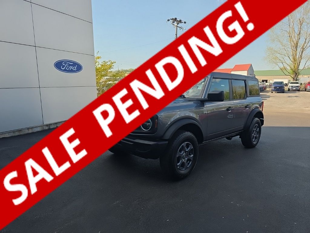Gray Metallic 2025 Ford Bronco Big Bend 4-Door 4WD SUV / Crossover Four-Wheel Drive Automatic
