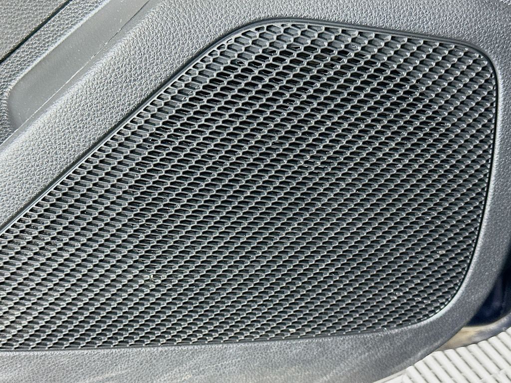 Thumbnail: 2024 Toyota Corolla - 19