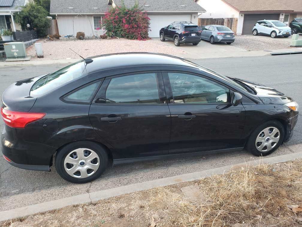 Thumbnail: 2015 Ford Focus - 2