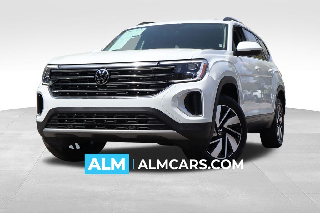 White 2025 Volkswagen Atlas SE FWD with Technology SUV / Crossover Front-Wheel Drive 8-Speed Automatic