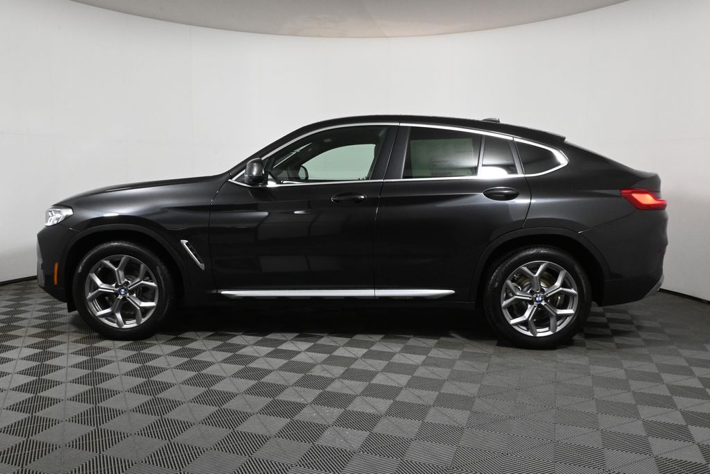 2025 BMW X4 xDrive30i 2